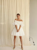 Short Boho Wedding Dresses Off The Shoulder Tiered Ruffles Puffy Mini Wedding Party Gowns For Bride Robes De Mariage