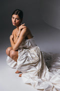 Vintage Strapless Wedding Dress Elegant Pleated Dresses Luxury Long Train Floor-length Bride Dresses Vestidos De Novia