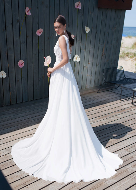 Love Elegant Bow Straps Lace Appliques Chiffon Wedding Dresses Sexy Open Back A-Line V-Neck Sleeveless Floor Length Bridal Gowns