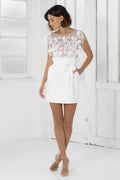 Elegant Short Wedding Dresses O-Neck Lace Open Back Batwing Sleeves Satin Tulle Sheath Bridal Gown Above Knee Vestidos De Noiva