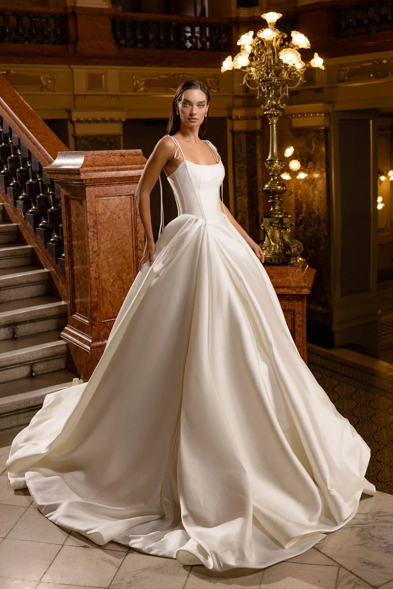 Elegant Wedding Dresses Spaghetti Strap A-Lin Bridal Gown