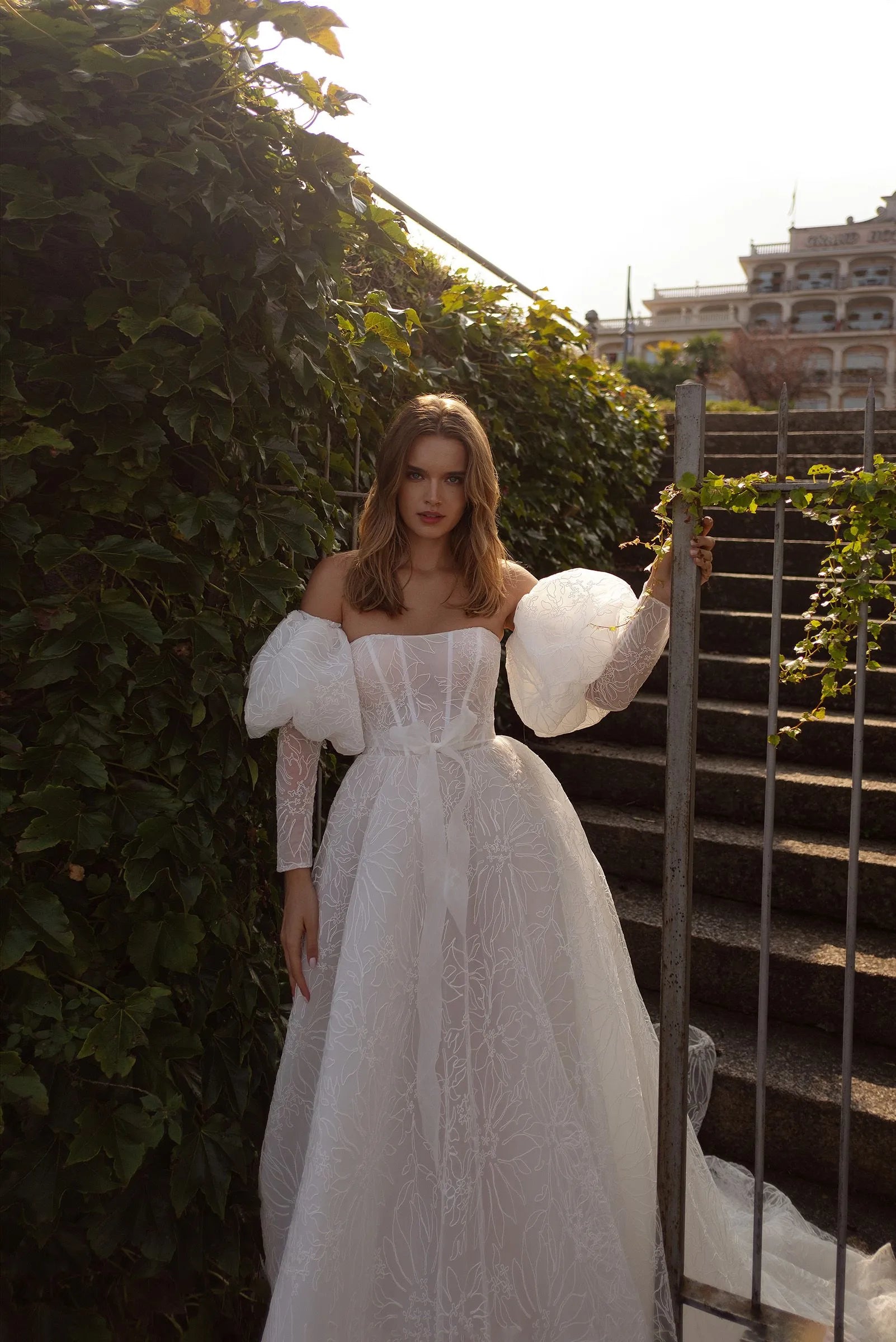 Abito da sposa vintage in pizzo boho, estivo da spiaggia, a sbuffo, a