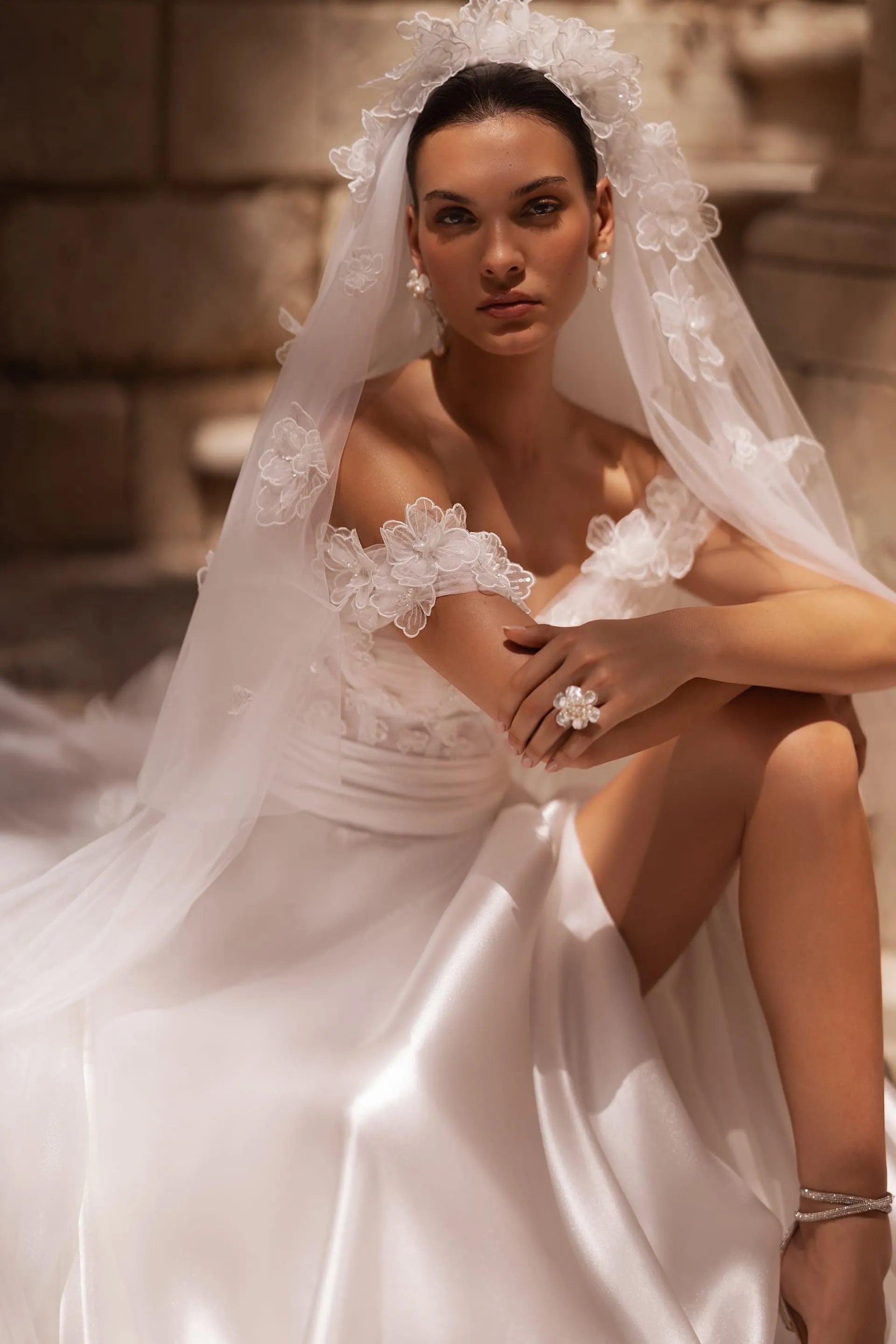 Elegant Women's Wedding Dresses Satin A-Line Sexy Side High Slit Princess Bride Gowns Formal Beach Party Vestidos De Novia Robe