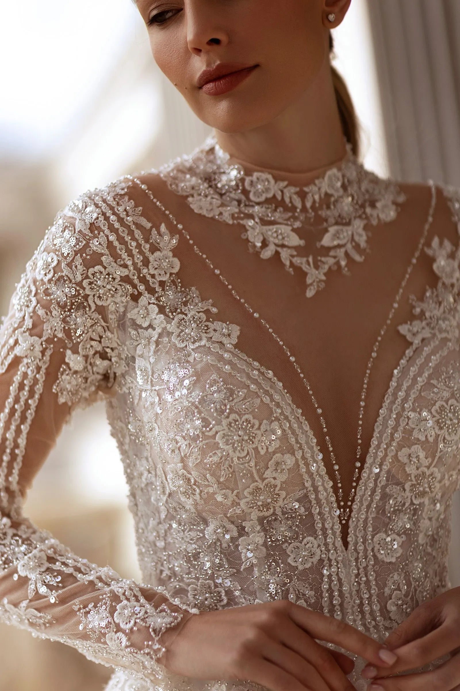 Long Sleeve Wedding Dress Sweetheart Backless A-Line Women Bride Gown