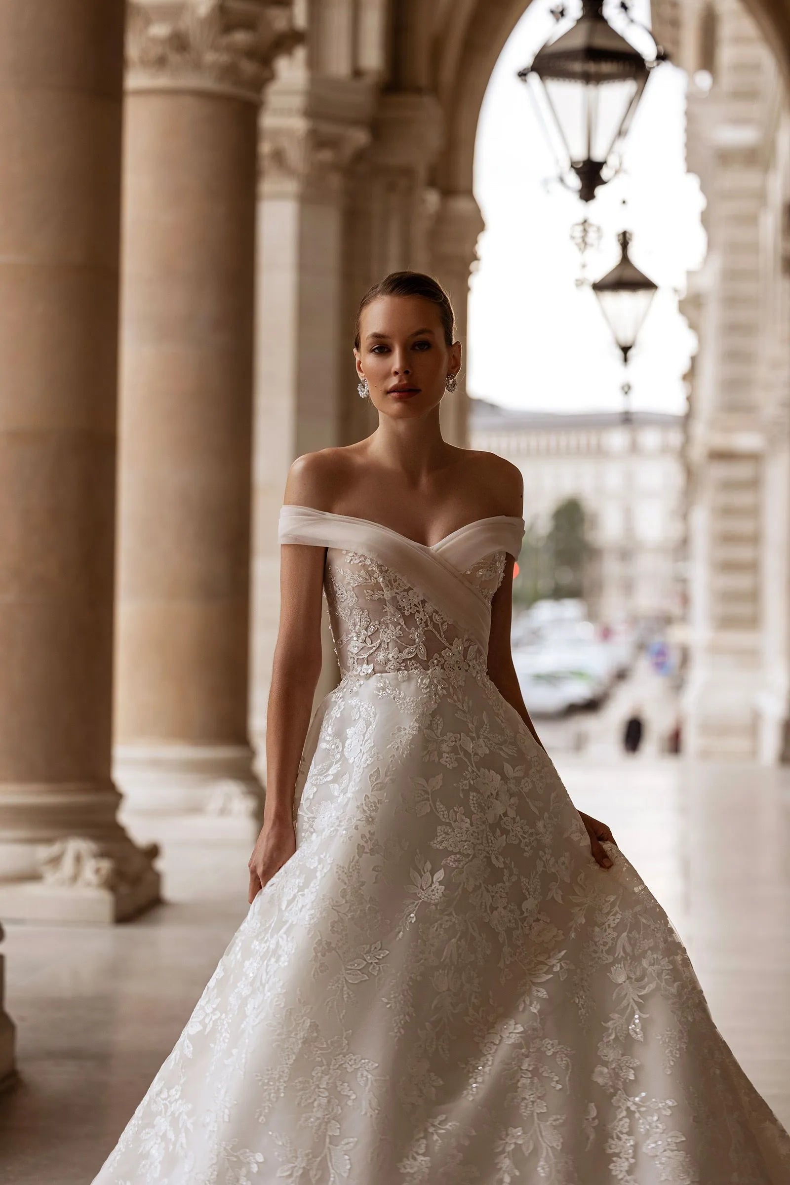 Classic Wedding Gown For Women Appliques Off the Shoulder Floor Length Zipper Draped Vestidos De Novia