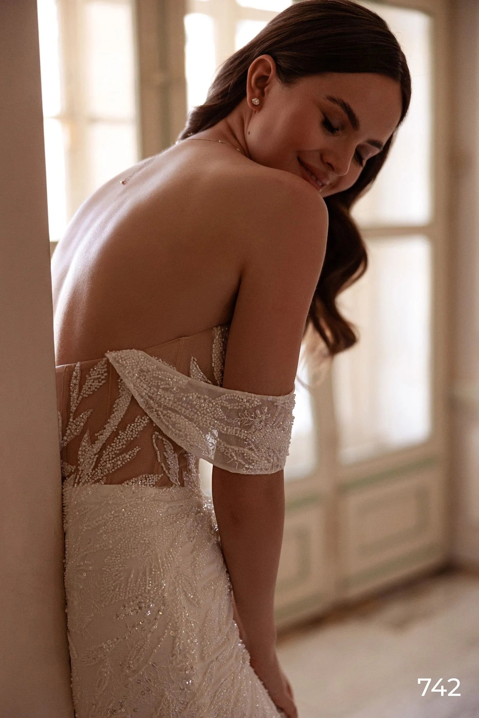 Elegant Mermaid Classic Women's Wedding Dresses Modern Lace Appliques Bride Gowns Popular Off Shoulder Wedding Gown