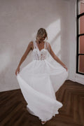 Elegant Lace Appliques White Wedding Dress For Woman A-Line Spaghetti Straps Bride Gown Strapless Illusion Backless High Slit