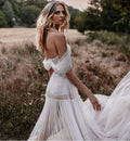 Boho Beach Wedding Dresses Off the shoulder Lace Appliqued Bridal Gowns Sleeveless Illusion Elegant Bohemian Ivory Dresses