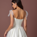 Vintage-Inspired White Princess Wedding Dress for a Timeless Look