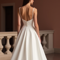 Elegant White A-Line Wedding Dress Gown with Lace Appliqué and Flowing Tulle Skirt