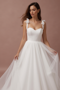 Romantic White Princess Ball Gown with Sweetheart Neckline and Sparkling Embellishments