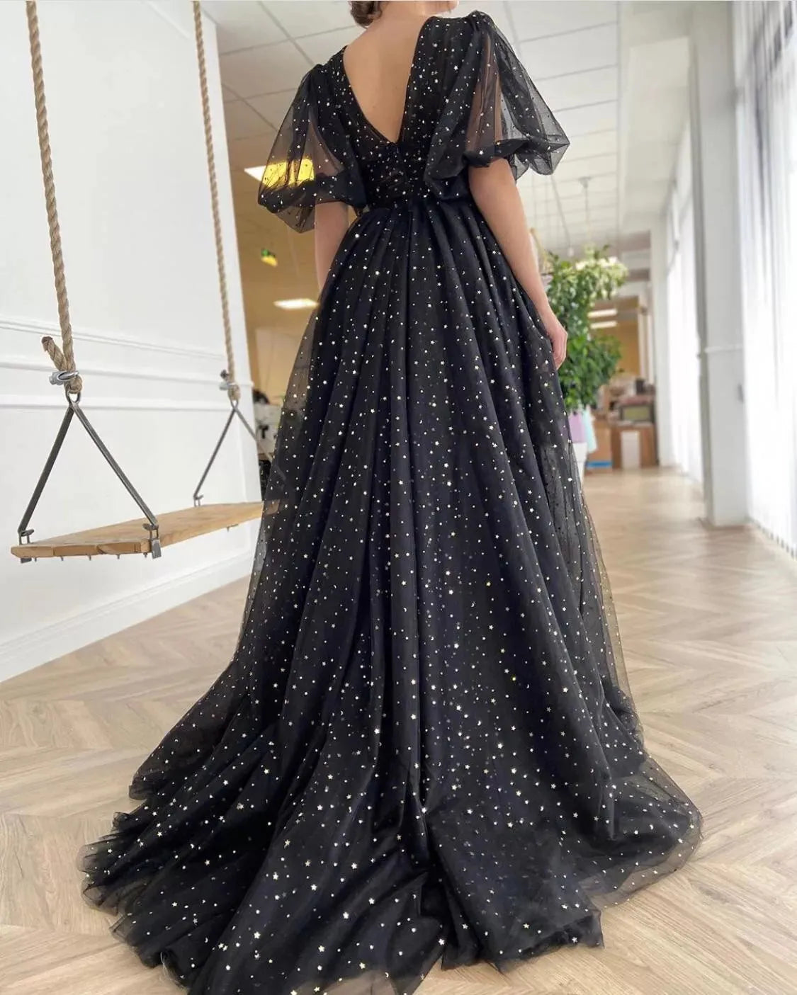 Black Starry Tulle Prom Dresses Half Puff Sleeves Wedding Party Dresses Pleats Split Sweep Train Long Prom Gowns Belt