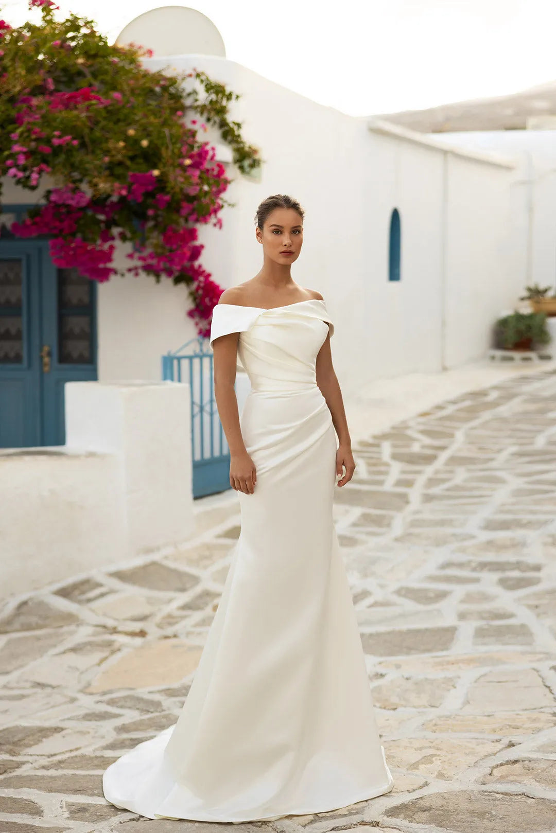 Elegant Off Shoulder Satin Wedding Dresses With Detachable Train Women Mermaid Bridal Gowns Bride Dress Champagne