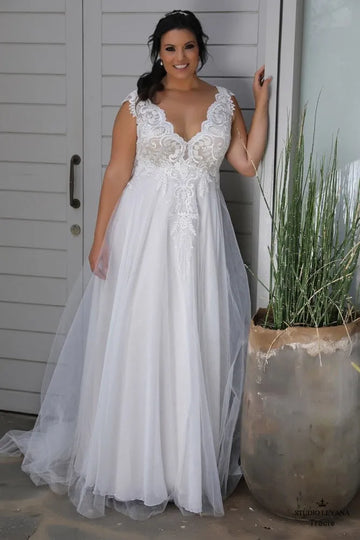Gorgeous V-Neck Wedding Dress Sleeveless Lace Appliques A-Line Tulle Custom Zipper Or Lace-Up Back Plus Size Women Bride Gown As Picture