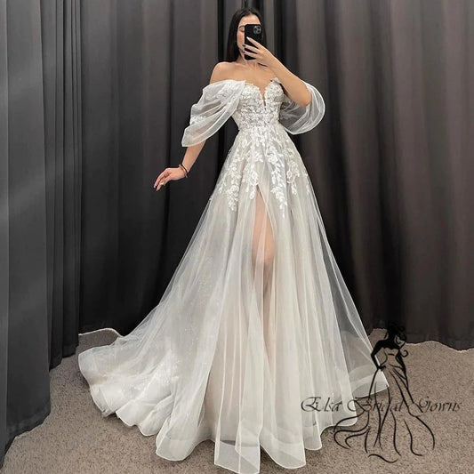 Ivory A-Line Wedding Dresses Women V-Neck Short Sleeves Long Bride Dress Sweep Train Lace Applique Custom Occasion Gowns