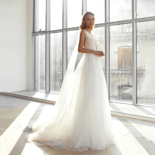 A-Line Wedding Dress V-Neck Long Puffy Lace Appliques Beading Satin And Tulle Bridal Gown Sexy Brides Dress