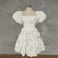 3D Flowers Square Neck Puff Sleeves Short Wedding Party Dress A-Line Zipper Back Mini Length Bridal Gown Ivory