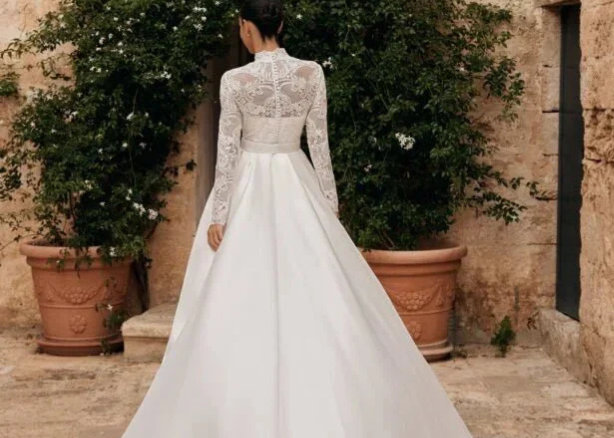 Long Sleeve Wedding Dresses