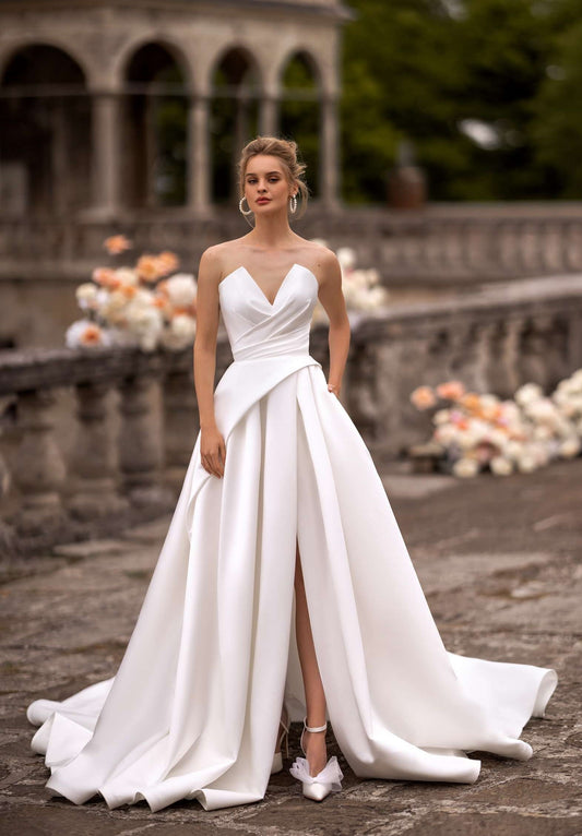 Mode A-lijn trouwjurk strapless ivoor mouwloze front split open achter rug bruid jurken vloer lengte gewaad de mariée