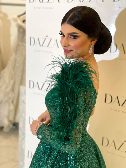 Sansa Luxury فساتين سهره فاخره Sequins On Sleeve 2023 Green Mini فساتين للحفلات الراقصة Sexy Ostrich Hair Beading Prom Dress