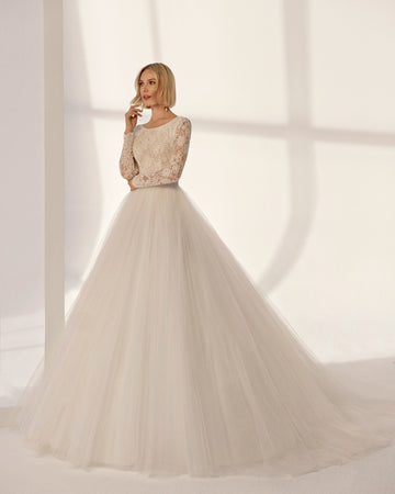 Robes de mariée en dentelle sans dos pour mariée A-line manches longues scoop cou musilm robes nuptiales tulle robe de mariée