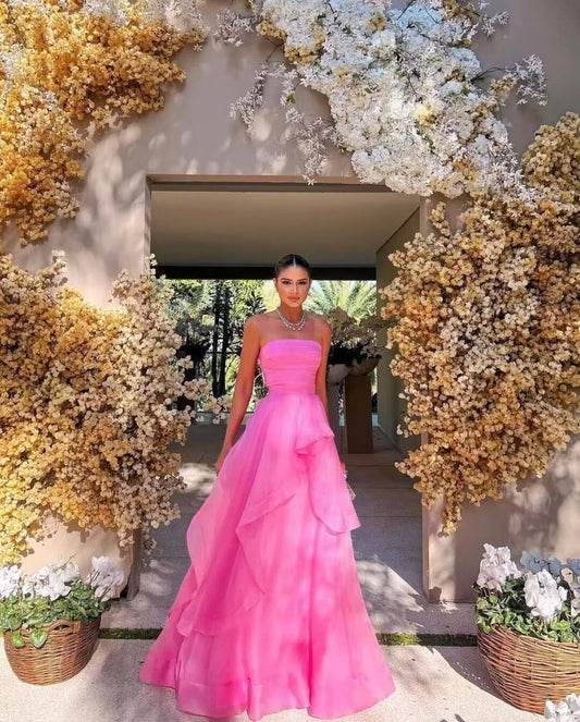 Hot Pink Ruffles Prom Dresses Sweetheart Pleated Strapless Floor Length Formal Evening Dress Women Special Party Gowns