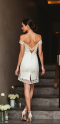 Mini Short Wedding Dress with a Flattering Fit for Trendy Brides