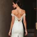 Mini Short Wedding Dress with a Flattering Fit for Trendy Brides