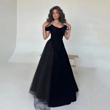 Vestido de noche de satén elástico negro con vestidos de fiesta drapeados de tul brillante vestido de fiesta árabe saudí una línea de vestido de fiesta