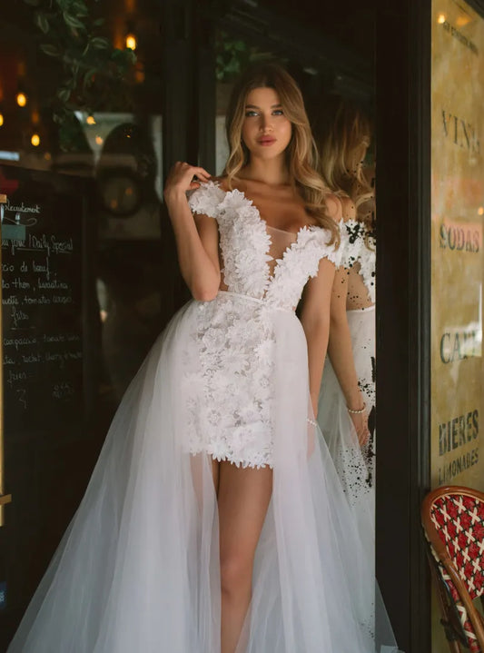 V-Ausschnitt Off-Shoulder 3D Blumen Applikationen Mini Hochzeitskleid für Frauen offen über Knie Kurzes Brautkleid Mitte gemacht
