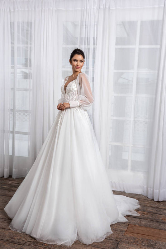 Elegant Long-Sleeve A-Line Wedding Dress with V-Neckline & Flattering Natural Waistline