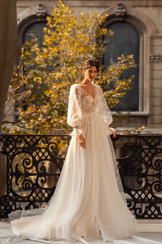 Sheer V-neck with Lace Flowers Applique Long Sleeves Iovry Wedding Dress Tulle xvideos noiva Bridal Dress