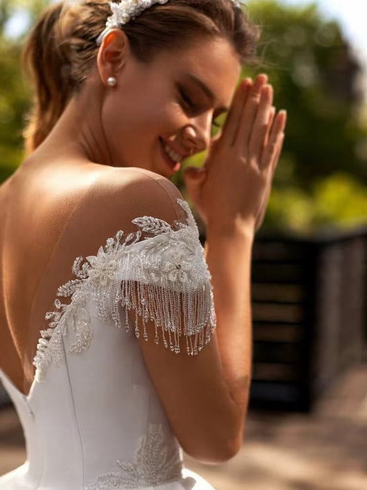 Vestido de novia de princesa, línea A, Apliques de encaje con cuentas, vestido de novia con ilusión en la espalda, vestido de fiesta, vestidos de boda de cola larga, vestido novia