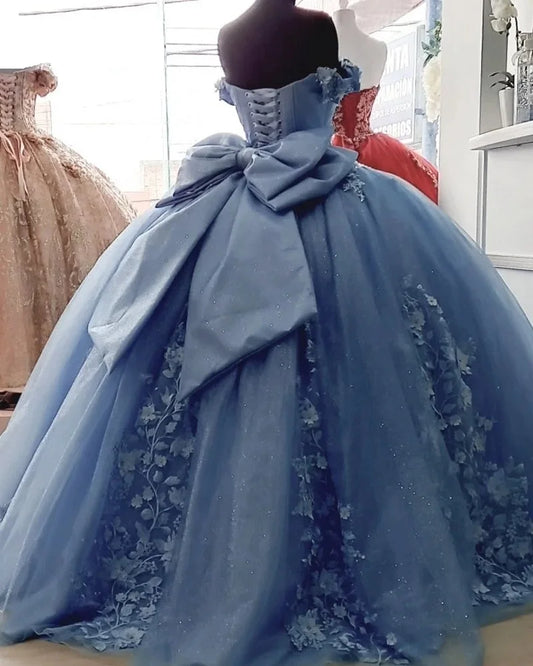 Vestido de quinceañera azul polvoriento con escote corazón y apliques florales en 3D, vestidos con hombros descubiertos, vestido dulce 16 con lazo de velada