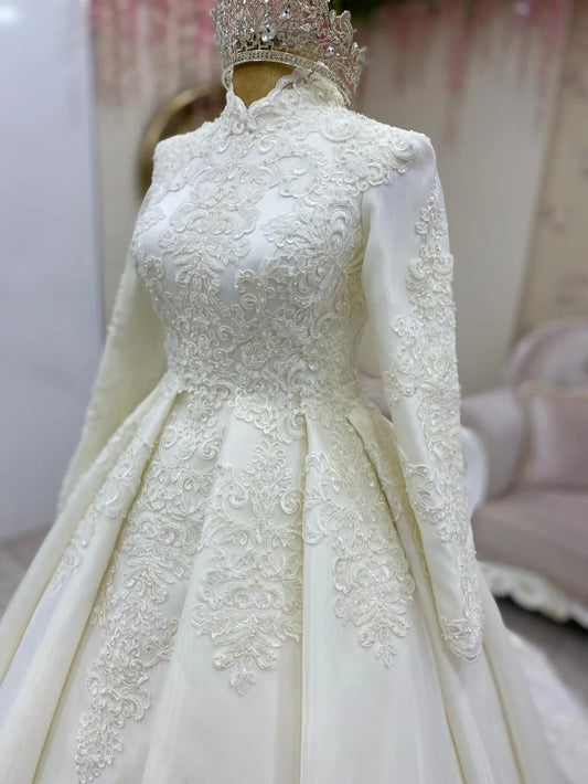 Customized Lace Appliques Muslim Wedding Dresses 2025 Long Sleeve High Neck Tulle Satin Wedding Bridal Gowns Robe De Mariage