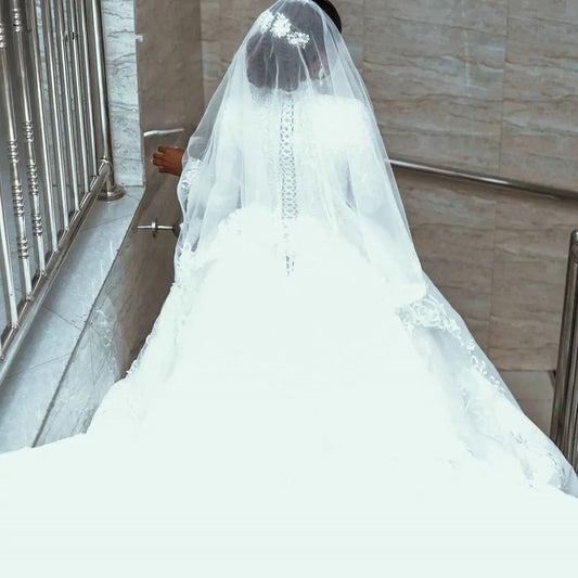 Customized Muslim Long sleeve Wedding Dress Ball Gown Tulle High Neck Lace Appliques Africa Bridal Gown Robe De Mariage