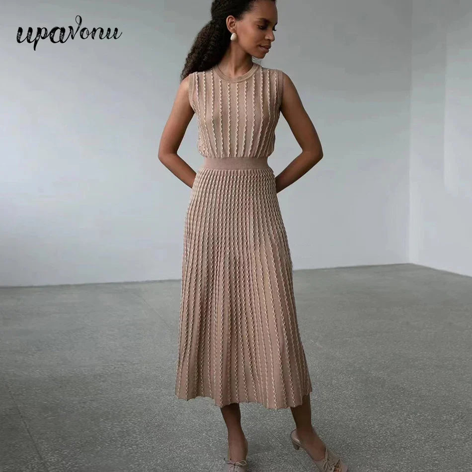 2024 Listing Elegant Striped Knit Dress Women O-neck Sleeveless A-line Dresses Club Evening Party Midi Vestido