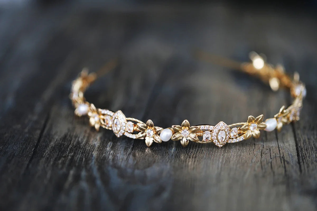 Bridal Hair Jewelry Vintage Gold Color Headbands Tiaras Zirconia Headpieces Crowns Brides Zirconia Hairbands Wedding Accessories
