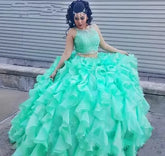 V-Neck Vestido De Debutante Quinceanera Dresses New Fascinating Tulle Spaghetti Straps Formal Celebrity Gown