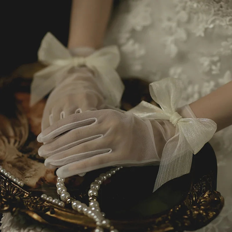 Lace Short Bridal Gloves bowknot Wristband Wedding Glove For Women Girl Party Evening Dress Jewelry Bride Accessories a