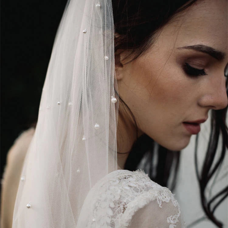 One Layer Wedding Veil Pearl Veil Cut Edge Bridal Veil in Light Ivory ,Champagne