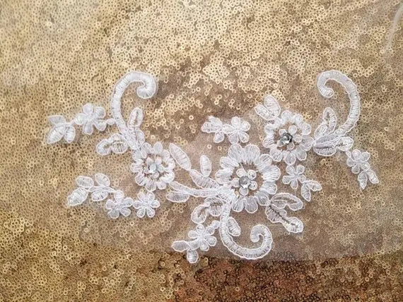 36" Single Layer Lace Applique with Rhinestone Wedding Veil