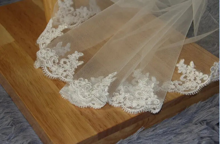 1 Layer Fingertip Bridal Veil Lace Edge Wedding Accessories in White ,Ivory ,Off-white