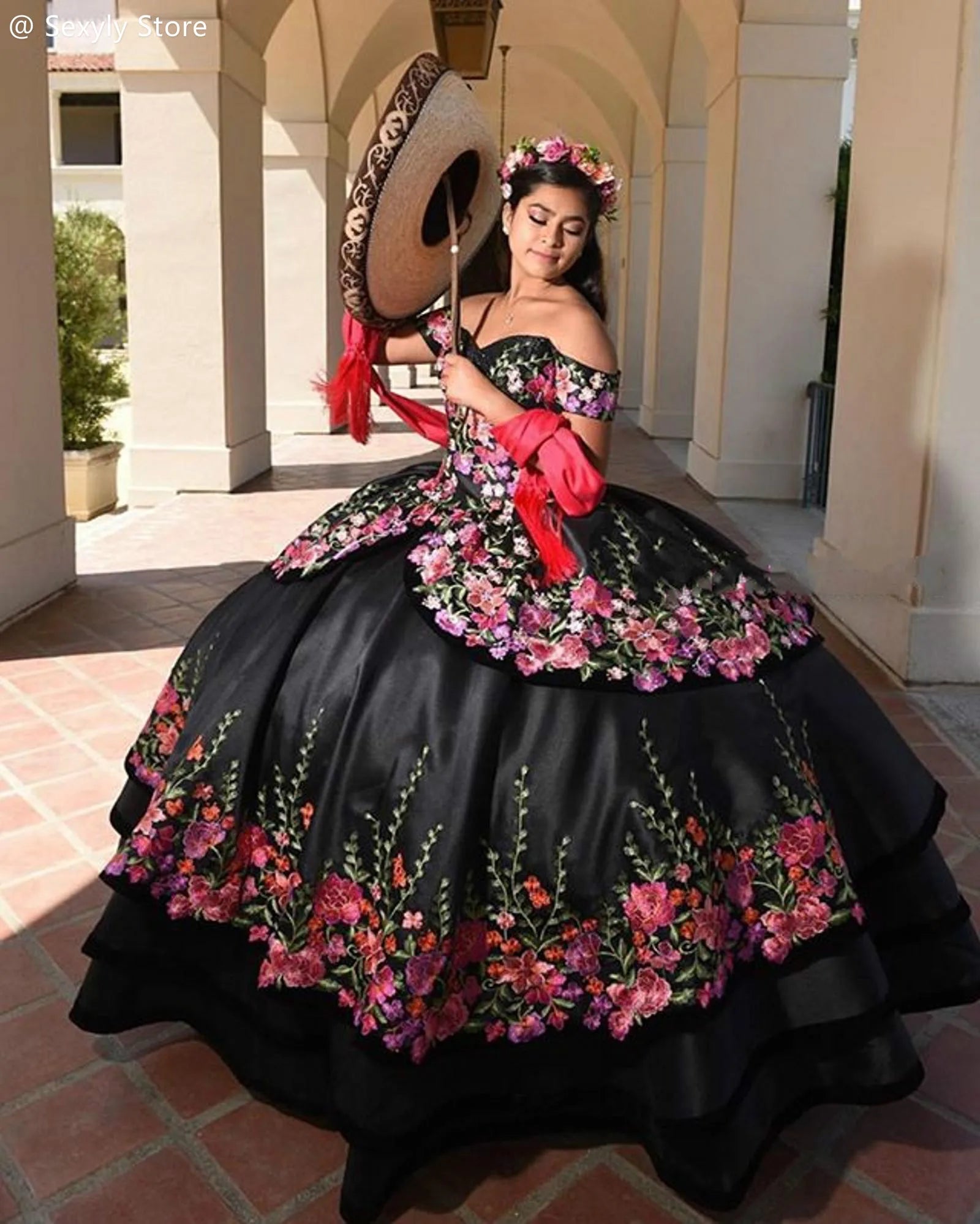 Vintage White Black Quinceanera Dresses Charro Mexcian Girls Floral Applique Tiered Off Shoulder Birthday Sixteen Customized