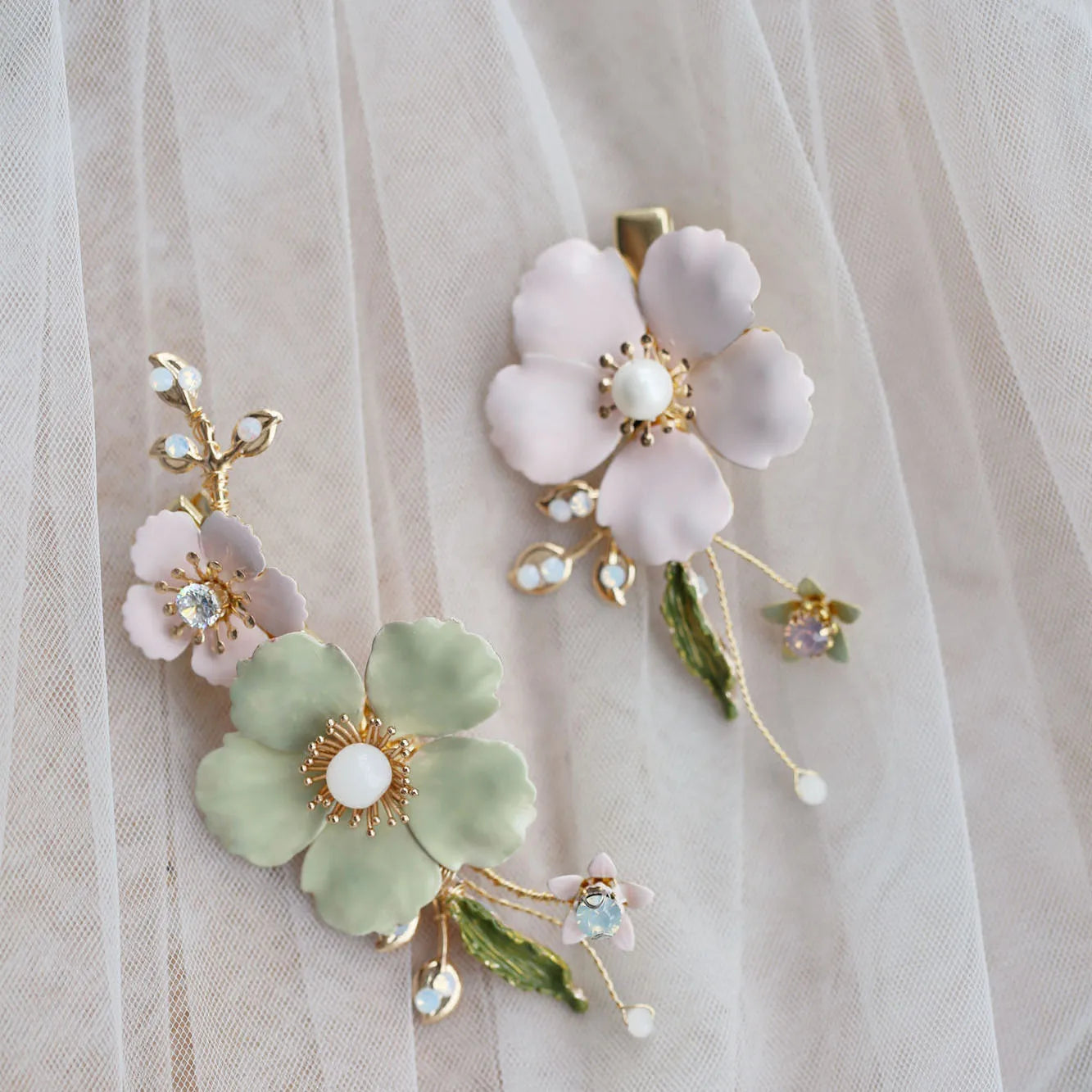 Bridal Jewelry Pink Flower Hairpins Crystal Hair Clips Pins Headpieces For Brides Women Girl Headdress Wedding Accessories