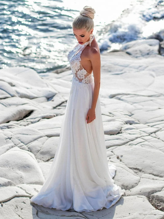 Boho Halter Neck Illusion Chiffon Wedding Dress High Slit Spets Applicques Brudklänningar Öppna Back Beaded Beach Brudklänningar