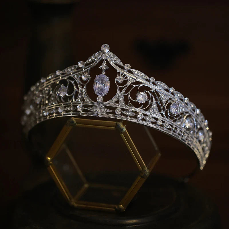 Wedding Hair Accessories Pageant Engagement Prom Tiaras Crowns Zirconia Crystal Diadem Brides Party Headbands Bridal Jewelry a