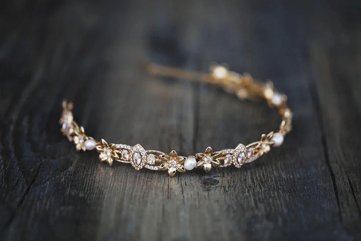 Bridal Hair Jewelry Vintage Gold Color Headbands Tiaras Zirconia Headpieces Crowns Brides Zirconia Hairbands Wedding Accessories