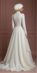 Ivory Organza A-Line Wedding Dress – Perfect Modest Bridal Hijab Look Muslim