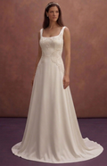 Ivory Wedding Dresses with Classic Bridal Beauty